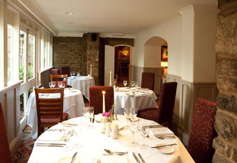Falcon Hotel Towcester Restauracja zdjęcie